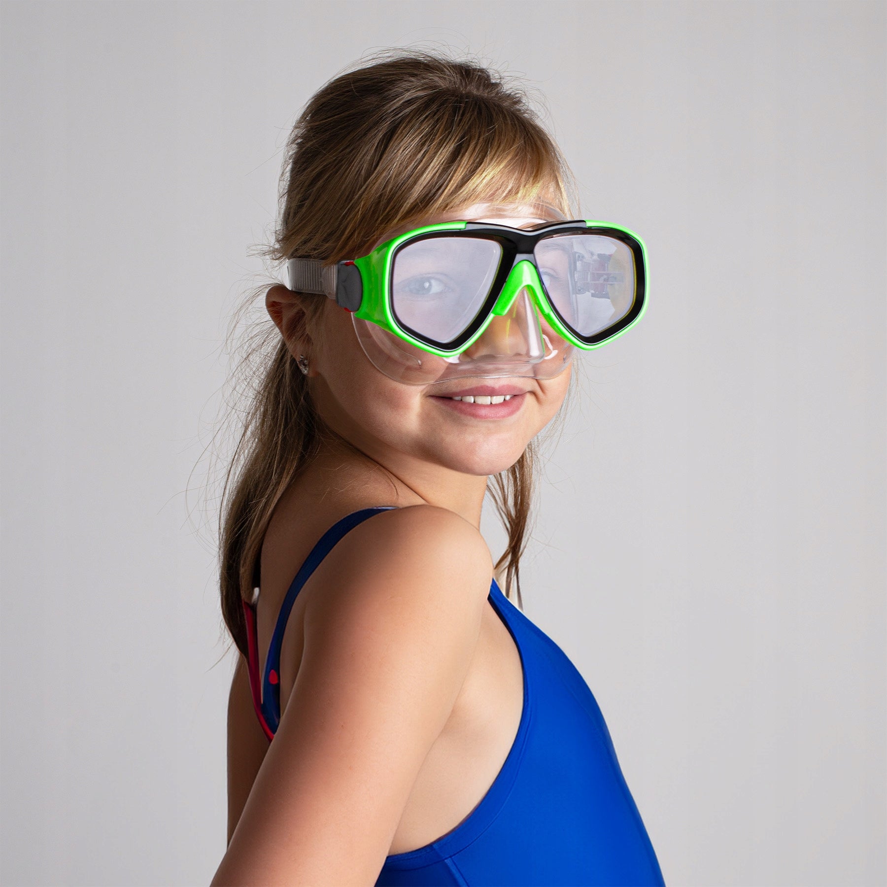 DIVING MASK SNORKELING GLASSES SWIMMING GOGGLES FOR CHILDREN Color green