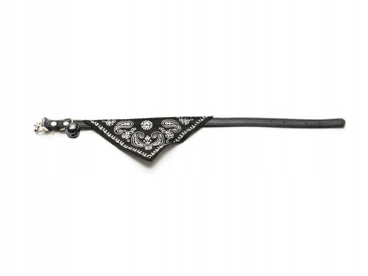 DOG COLLAR WITH BANDANA leash black