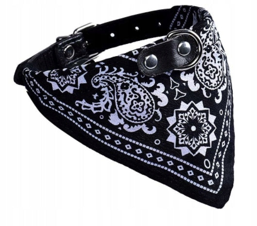 DOG COLLAR WITH SCARF bandamk bell black