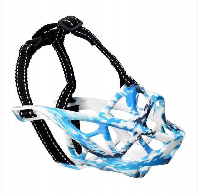 DOG MUZZLE RUBBER SOFT - SIZE M - ADJUSTABLE BREATHABLE CAMO