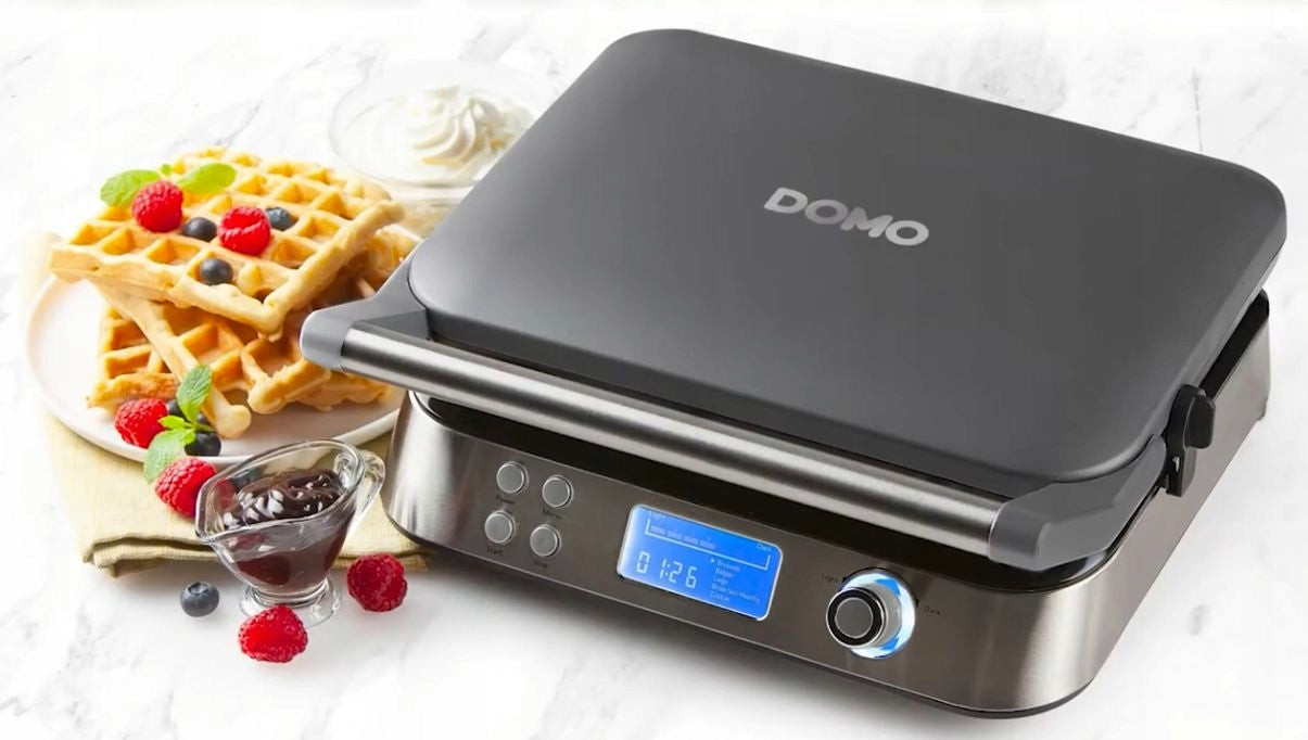 DOMO DO9219W Belgian waffle maker display, Belgian waffles regulation Packaging status original