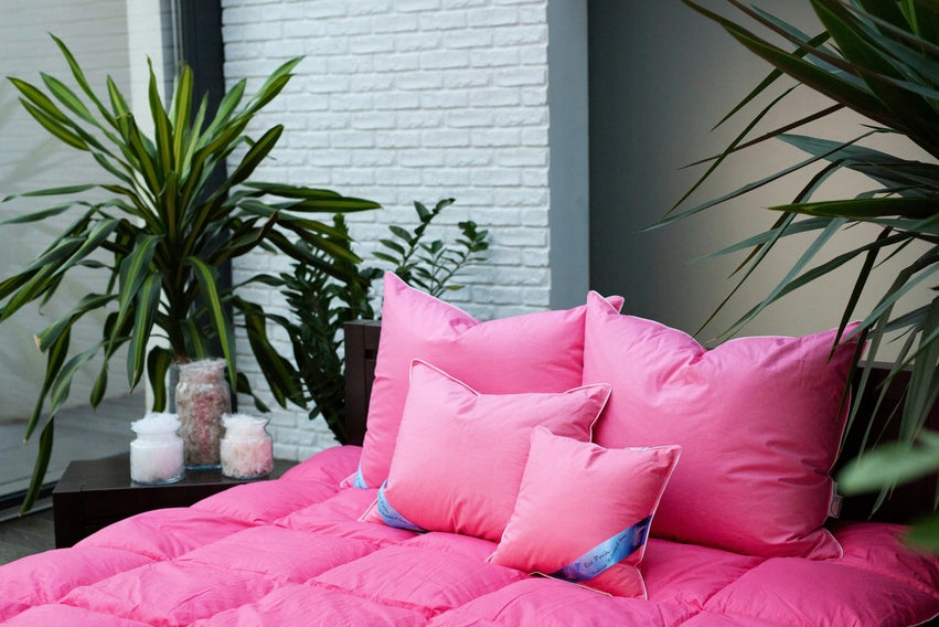 DOWN PILLOW 70X80 100% COTTON, DOWN 1,5 KG EAN (GTIN) 5905489410126