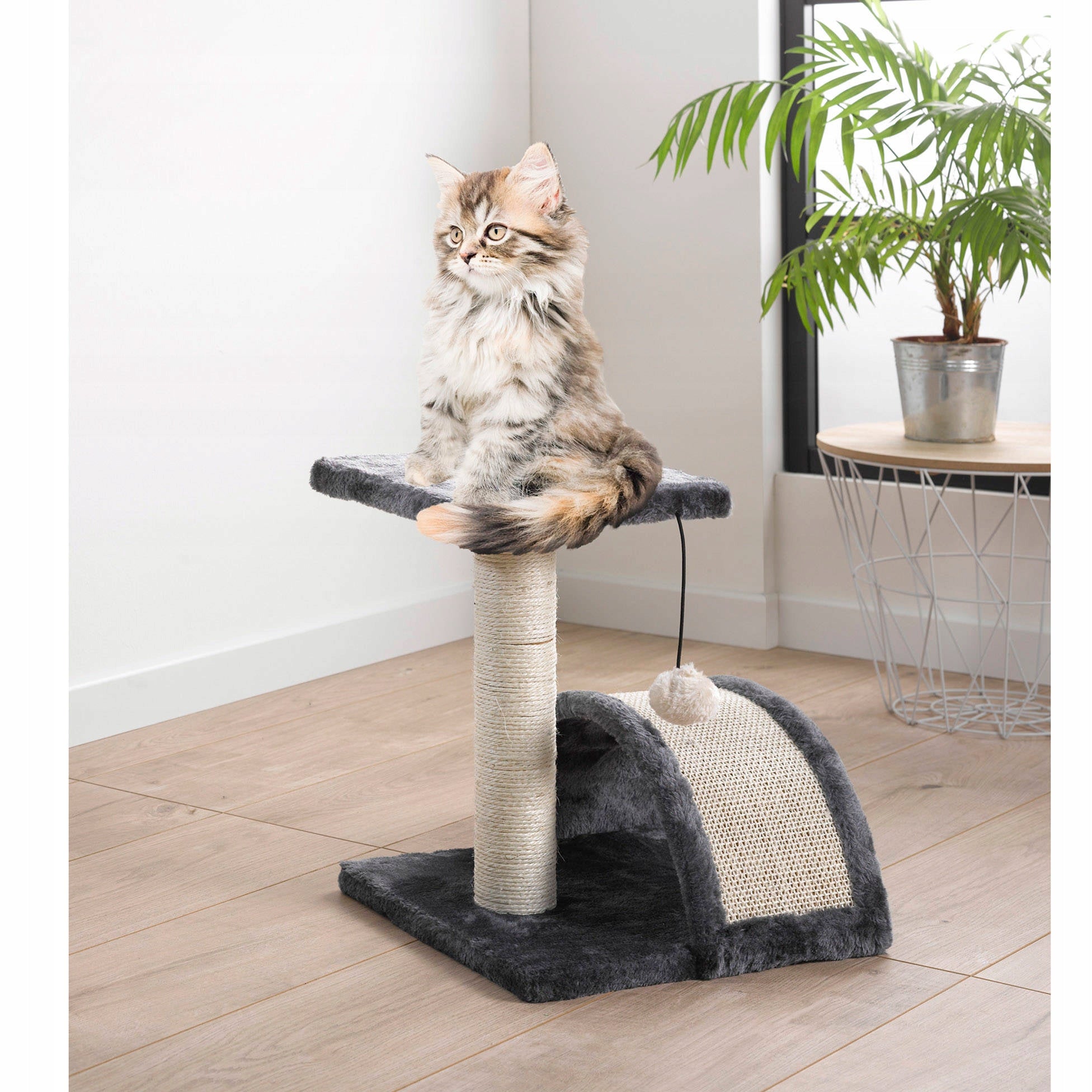 KLETTERBAUM FÜR KATZEN LOVE STORY MIT NAGELSCHABER H38 CM 