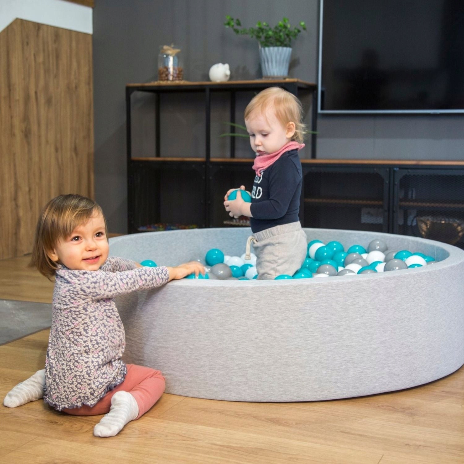 DRY POOL 120x30 FOR CHILDREN ROUND LARGE 200 BALLS Color gray