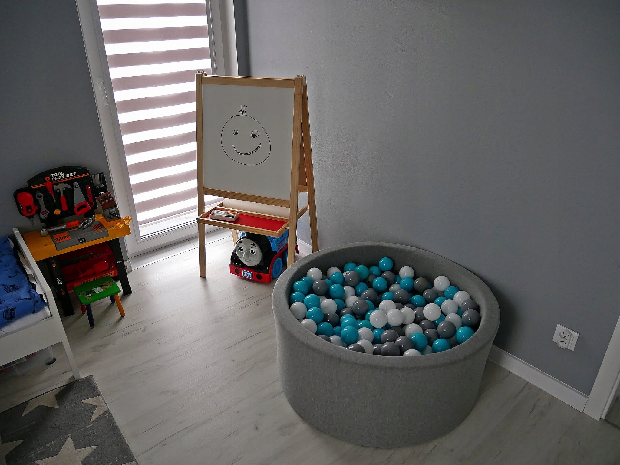 DRY POOL without balls PLAYPEN for children 90x30cm round grey Material foam fabric