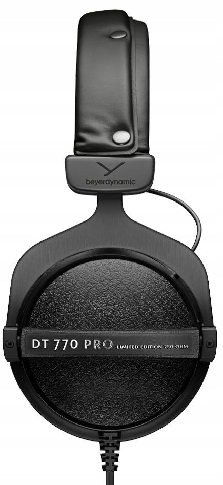 DT 770 PRO 250 OHM Black LE Closed Studio Headphones Beyerdynamic Manufacturer code 43000221