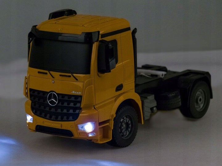 Ferngesteuerter Container-LKW Mercedes-Benz 1:20 2,4GHz 