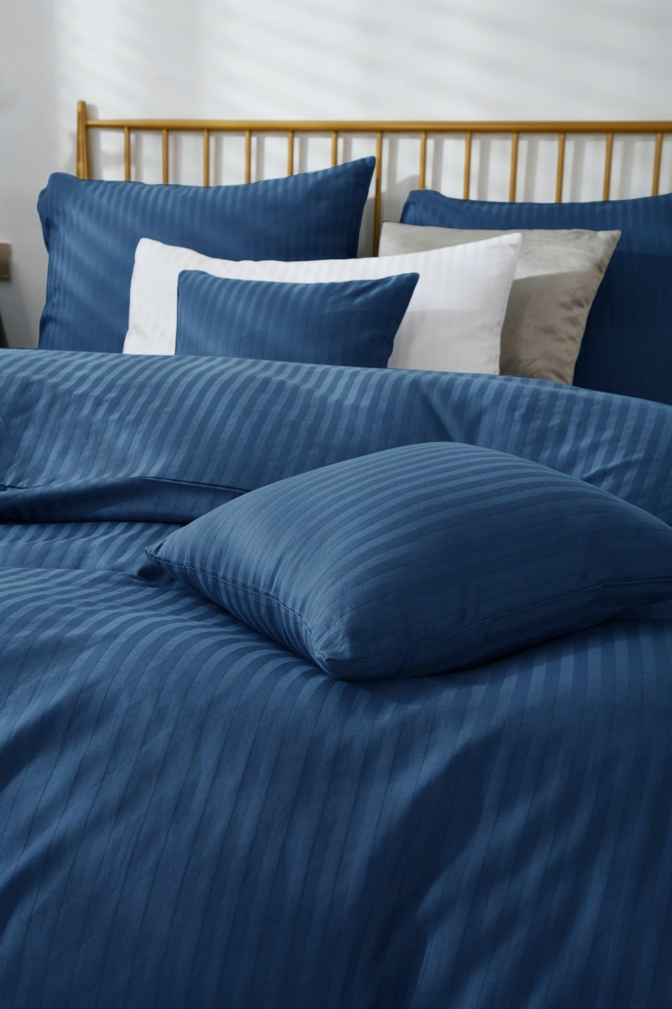 Damask bedding 140x200 navy blue striped - Classic Line Brand Spod Igły i Nitki