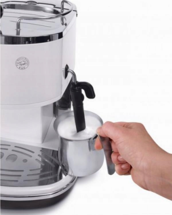 De'Longhi ECO 311.W espresso machine machine Brand De'Longhi
