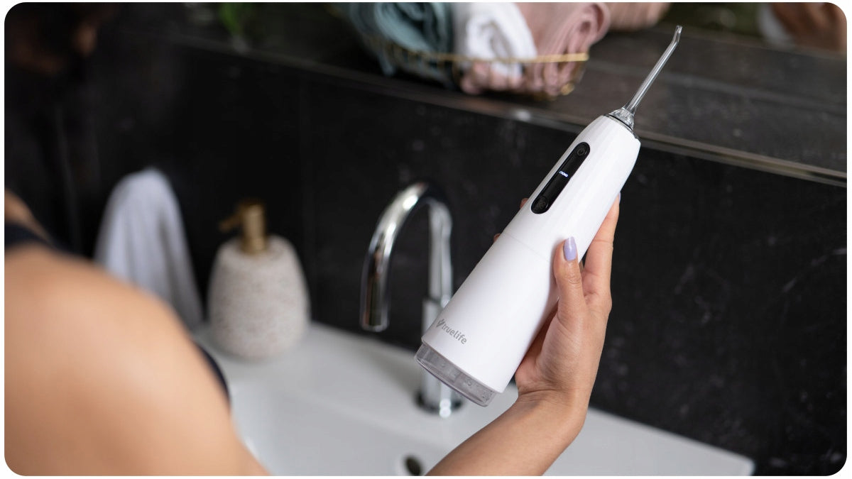 Dental Oral Irrigator Wireless + Nozzle Set Medical device no