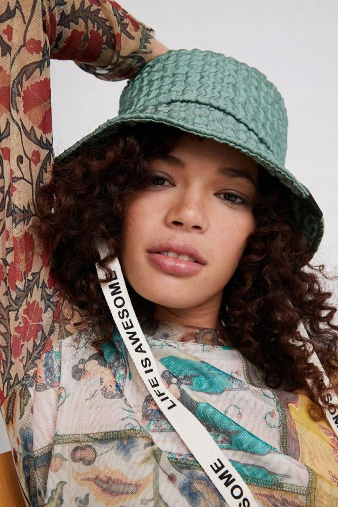 Skrybėlė moterims Desigual 343948, žalia