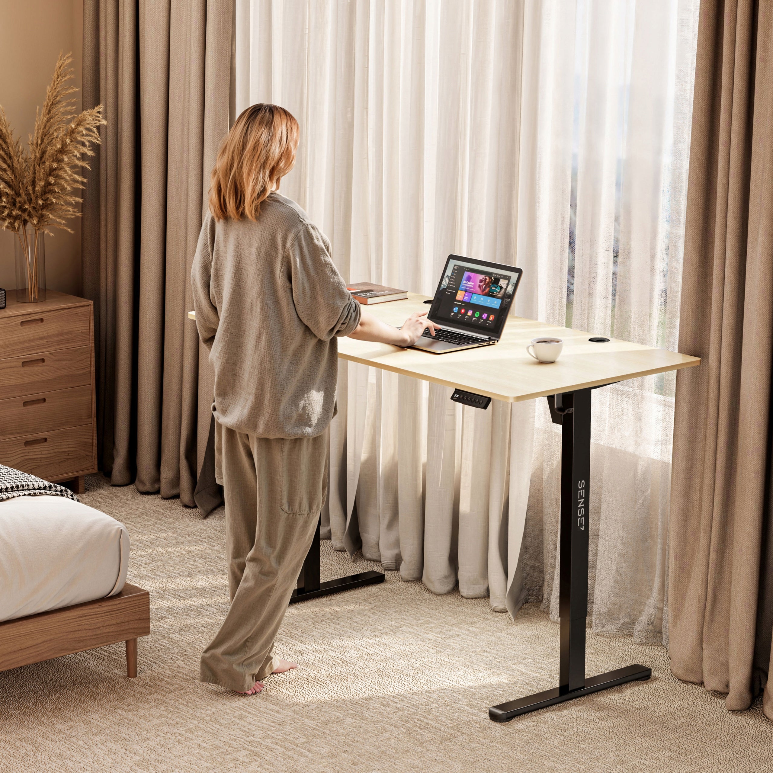 Desk Electrically Adjustable 120x60cm Height Adjustment 72-118cm SENSE7 Brand Sense7