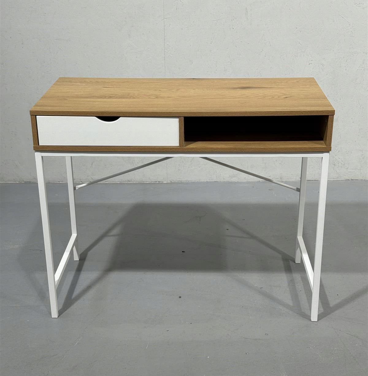 Desk Modern TRAPPEDAL 48x95 WHITE EAN (GTIN) 5712110050565