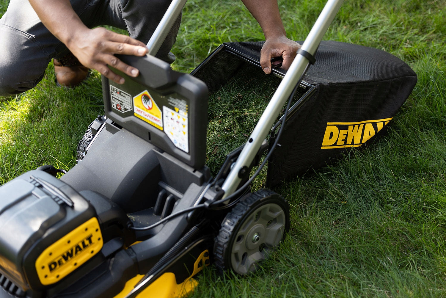 Dewalt DCMWP134N 53cm Cordless 18V Grass Mower 1680m2 Model DCMWP134N