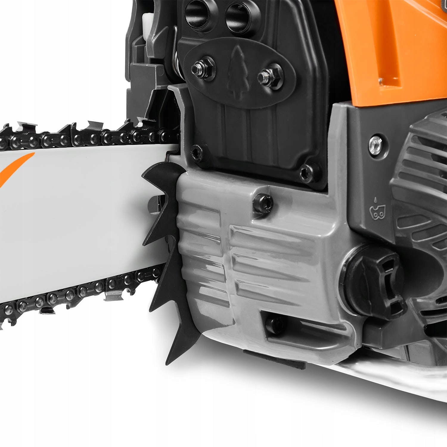 Diesel chainsaw DAEWOO+axe chainsaw Engine displacement 51 cm³