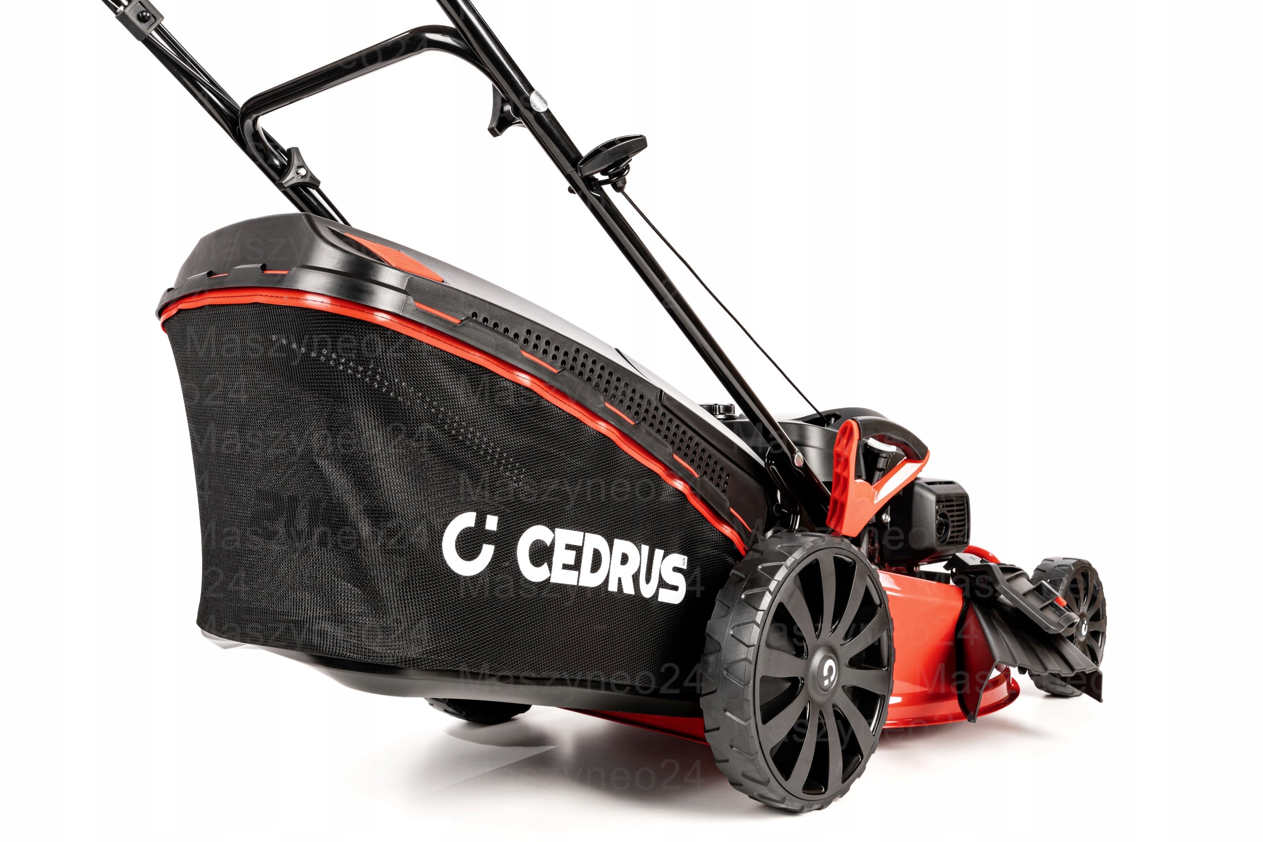 Diesel mower CEDRUSKS56S-H engine HONDA GCV200 POWER 201cm3 56cm drive Basket capacity 65 l