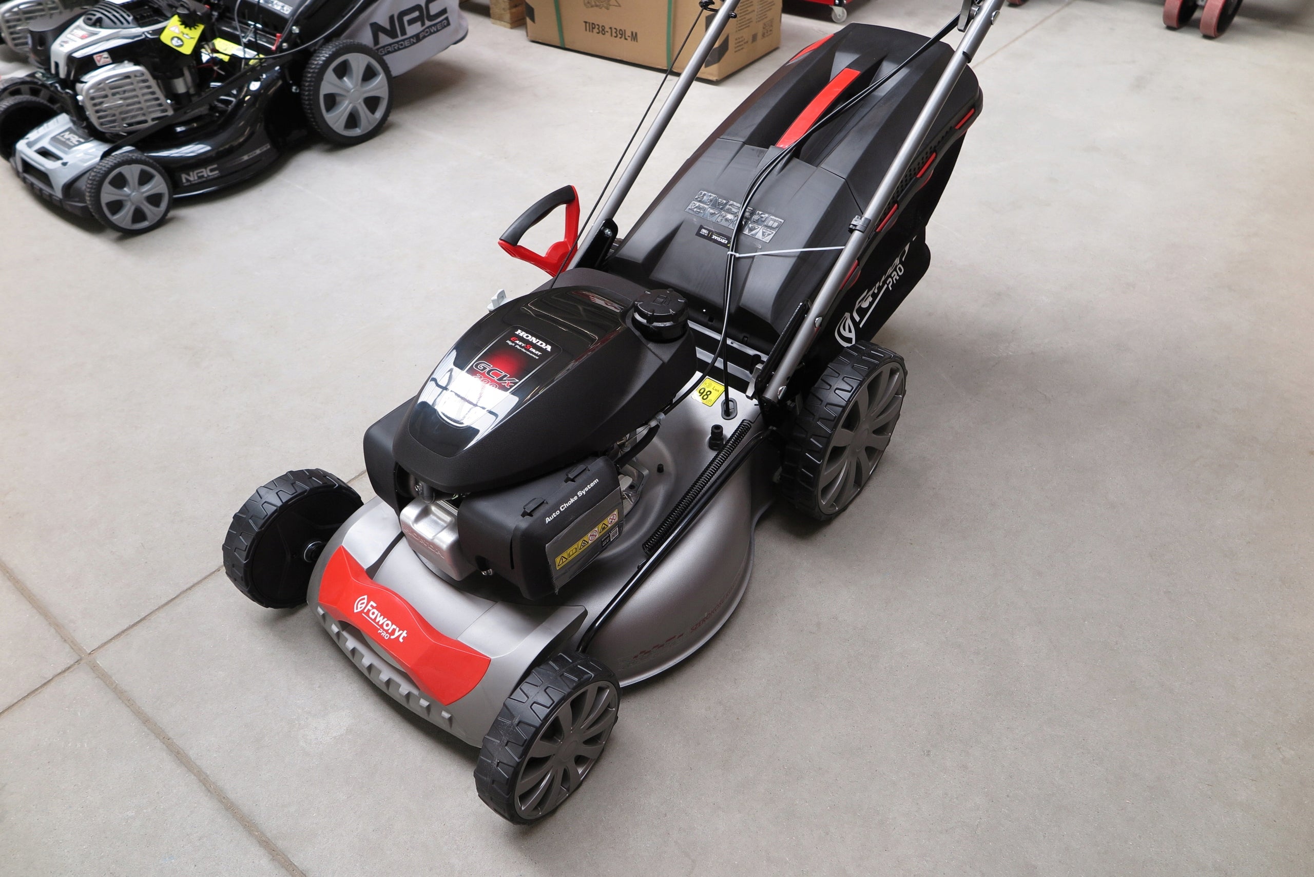 Diesel mower FAWORYT MP51SH 5,3HP HONDA 51cm Product weight with unit packaging 44 kg