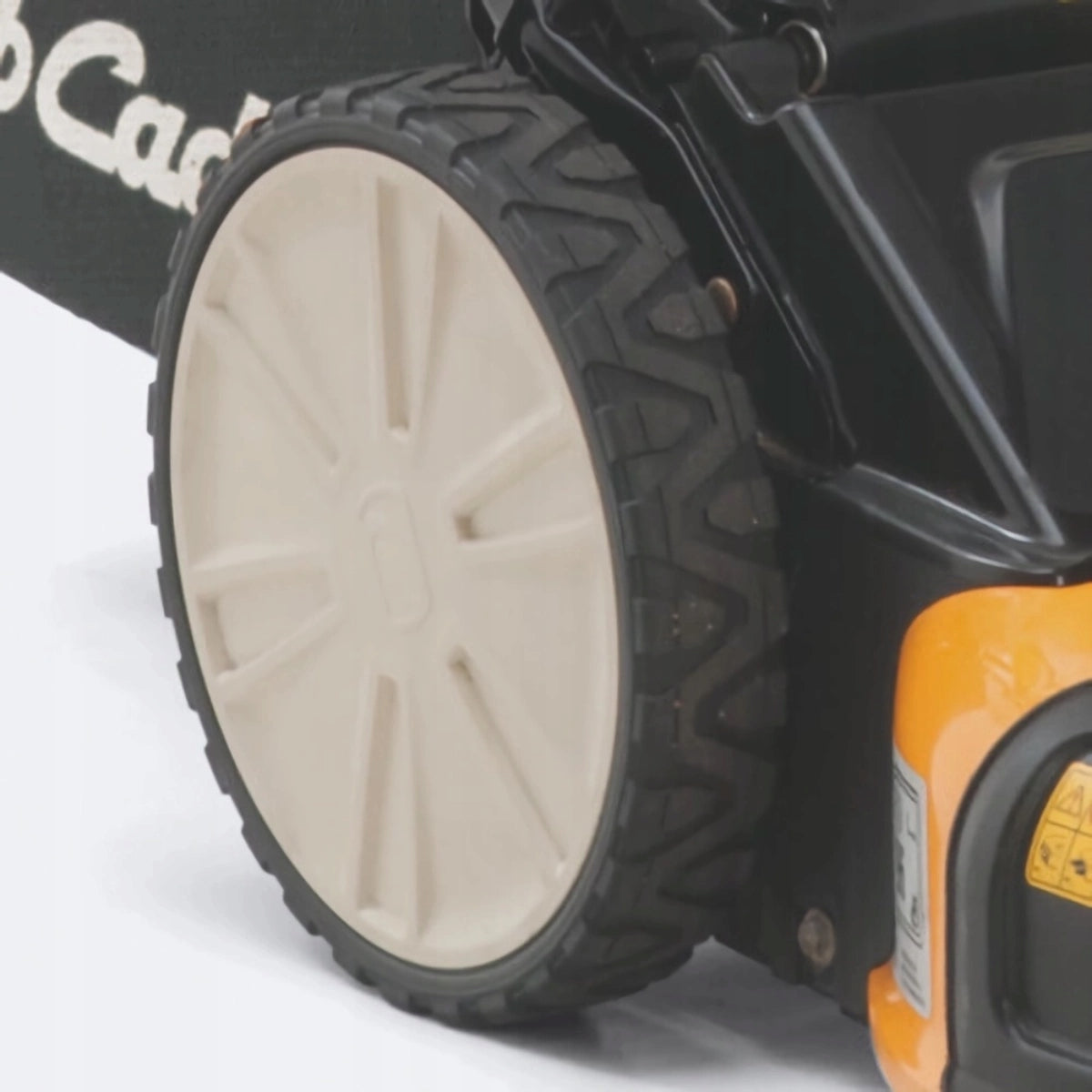 Diesel mower with drive 2,8 HP 46 cm 60 L Cub Cadet LM3 CRC46S + oil Basket capacity 60 l