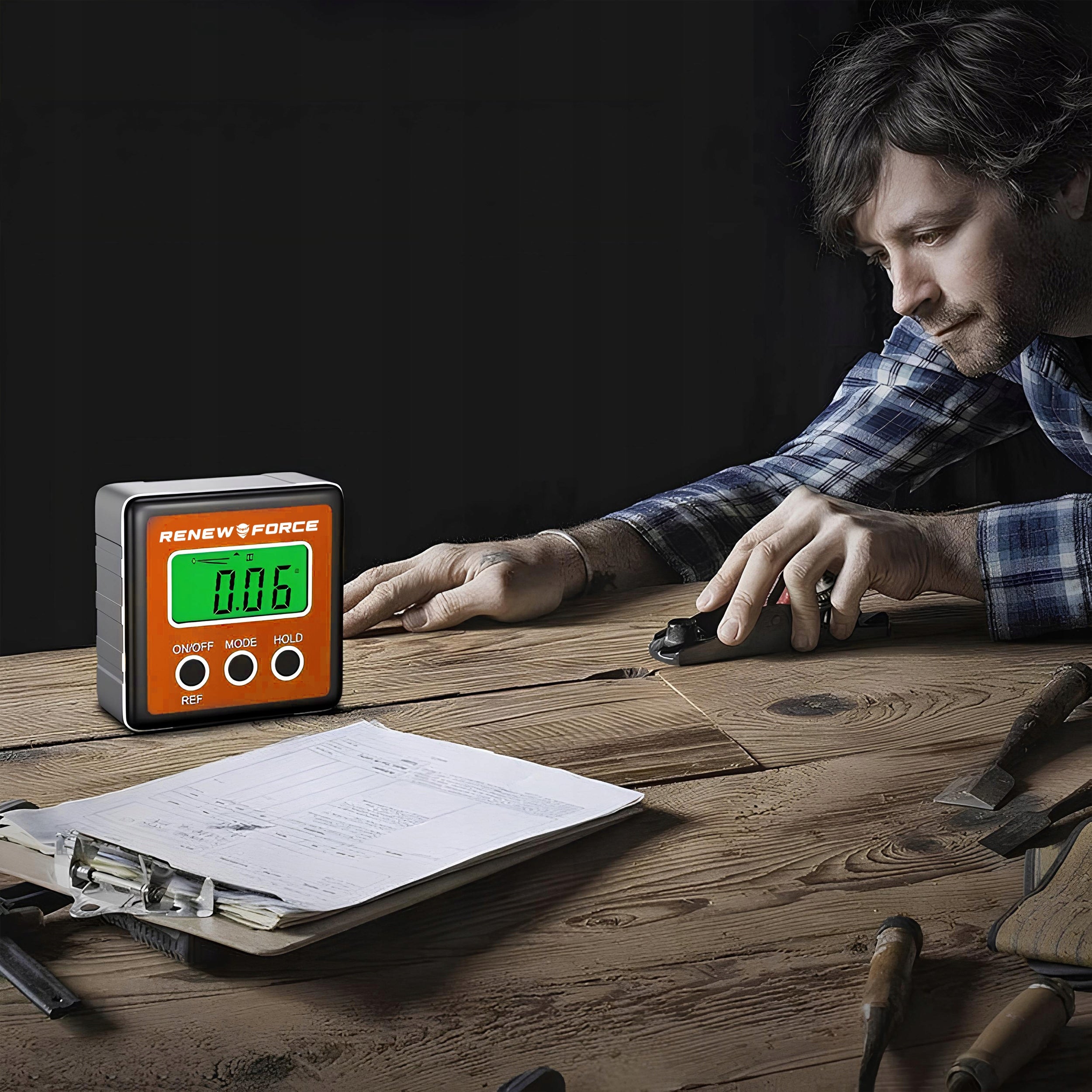 Digital LCD Angle Meter with Magnet, Protractor, Electronic Level Kind digital protractor