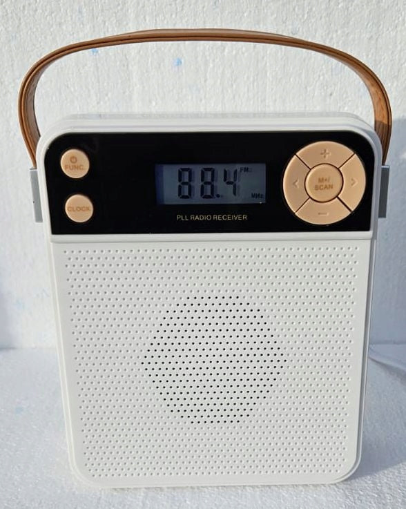 Digital Radio Tchibo 322842 FM AUX LEATHER RETRO EAN (GTIN) 4006083328426