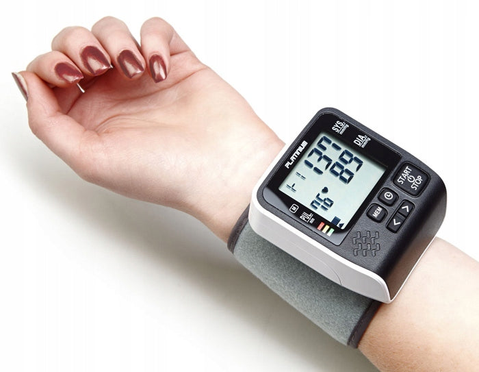 Digital Wrist Blood Pressure Monitor Electronic Wrist Packaging status original