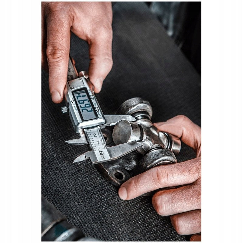 Digital caliper 150 mm, stainless steel NEO 75-011 EAN (GTIN) 5907558408614