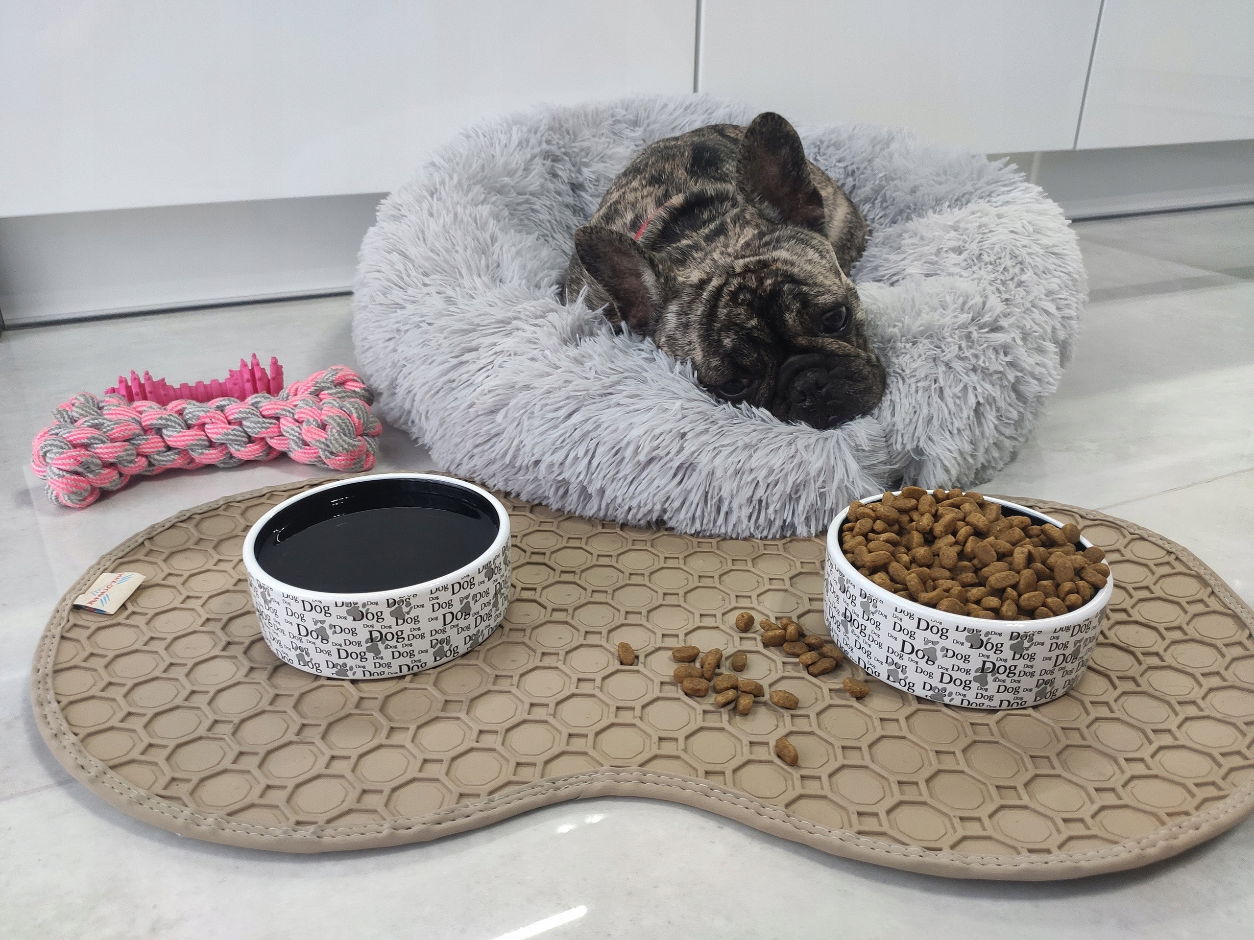 Dog/Cat Bowl Pad - Beige 37x66 Material silicone pad