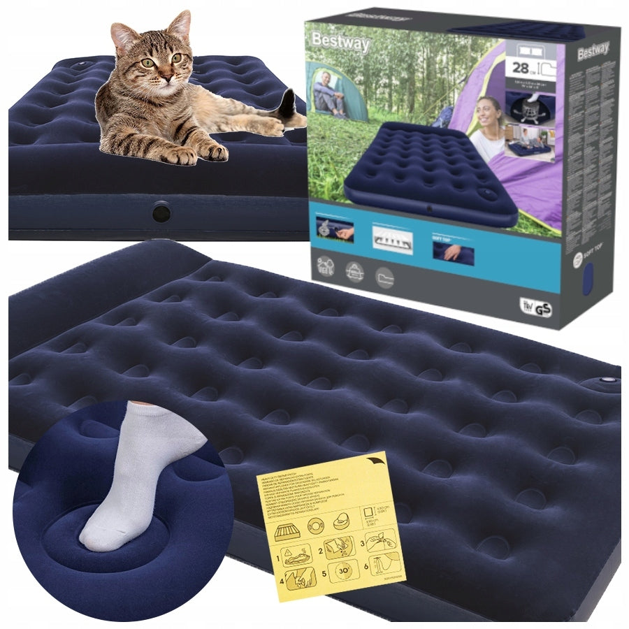 Double Inflatable Mattress Built-in Pump 191x137x28cm Bestway 67225