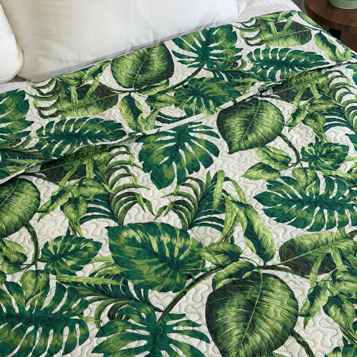 Double-sided bedspread Tavira Pled Leaves Monstery 220x240 cm Manufacturer code 5900072314614