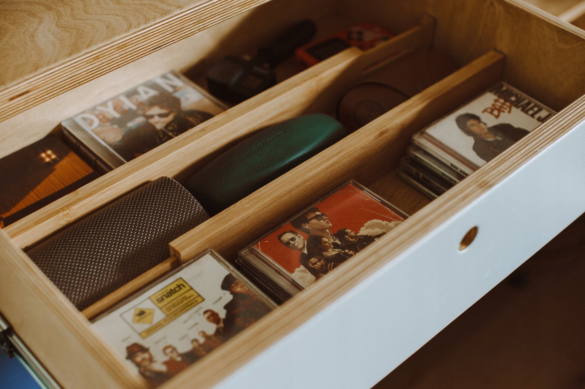 Drawer organizer insert separator anti-slip protection set of 4 pcs. Product width 1.5 cm