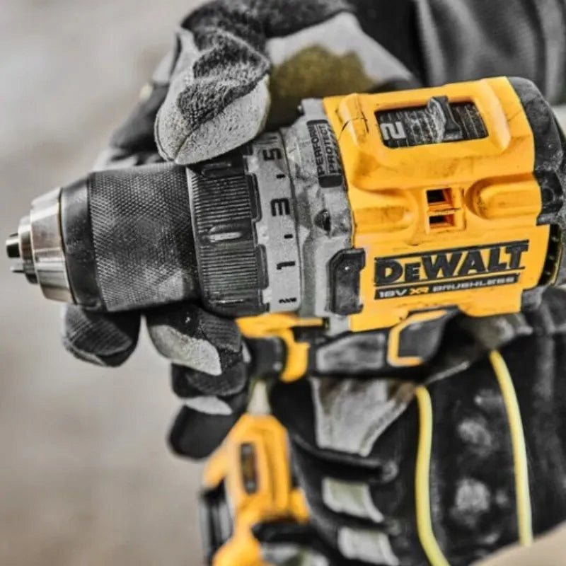 Drill/driver DeWALT DCD800 + aku 5Ah 2-speed 90Nm set Motor type brushless motor