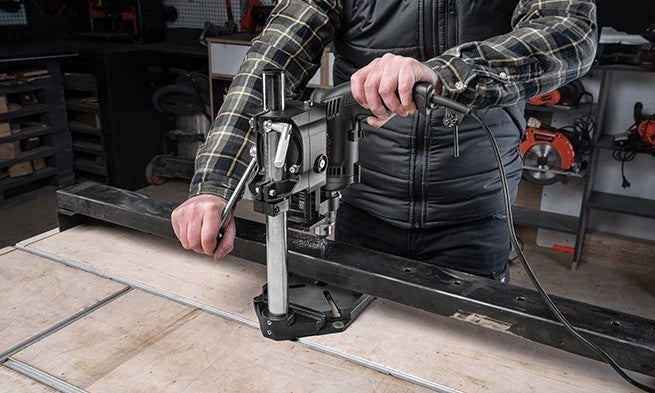 Drill stand Dnipro-M 32RS tripod 26-44mm 60mm cast iron Product weight with unit packaging 5 kg