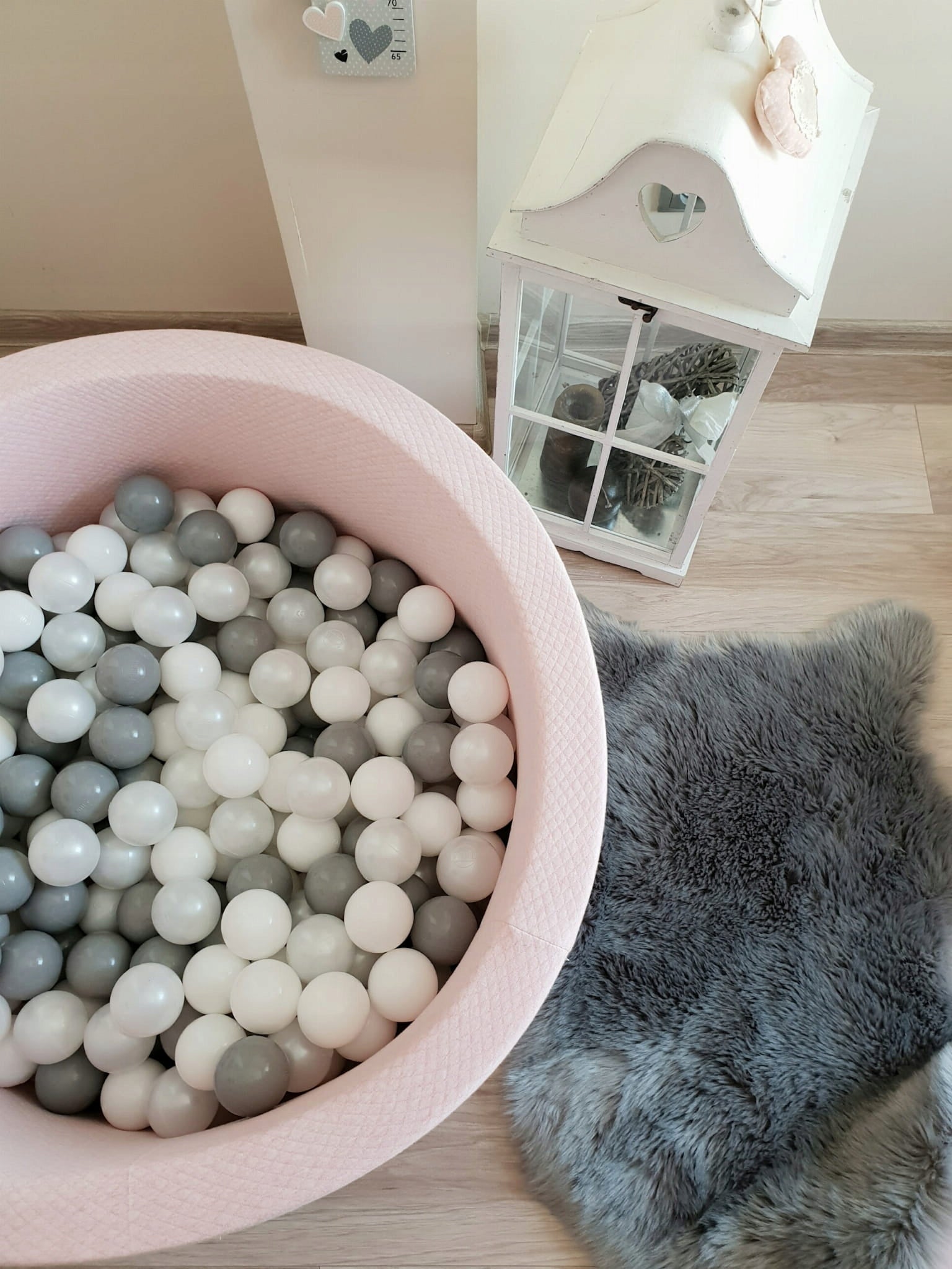 Dry pool with balls 40x90 PIK roses + 200pcs - ANY MIX Gender boys girls