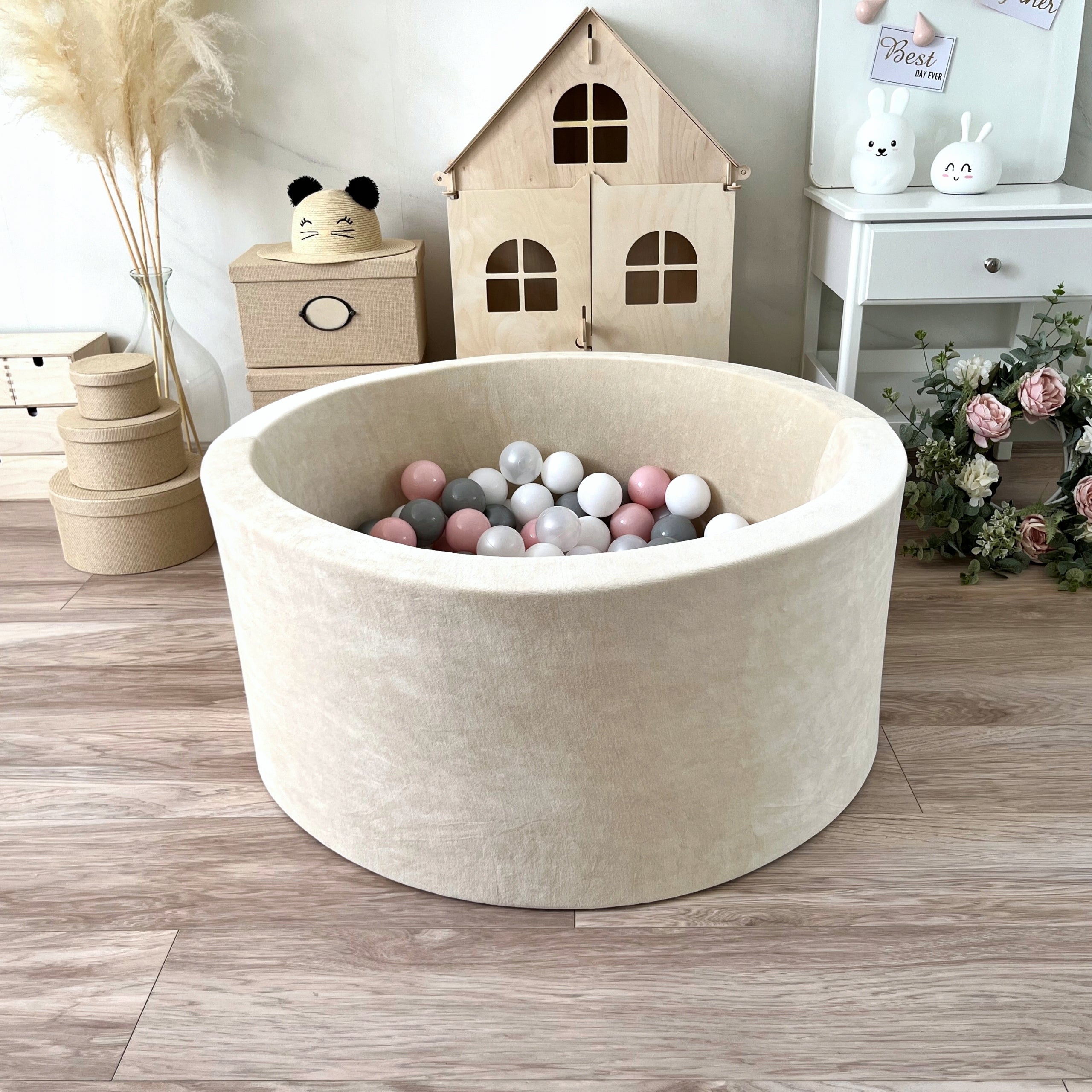 Dry pool with balls 40x90 Velvet Cream 200 balls - READY MIX Character/Title none