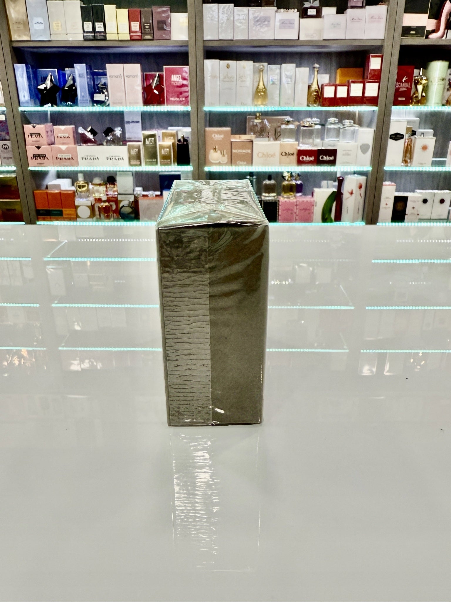 Dsquared He Wood Intense Men's Perfume 30ml EDT Woody Fragrance UNIQUE Manufacturer code 10E45AH2 (2014 r.) na zdjęciu