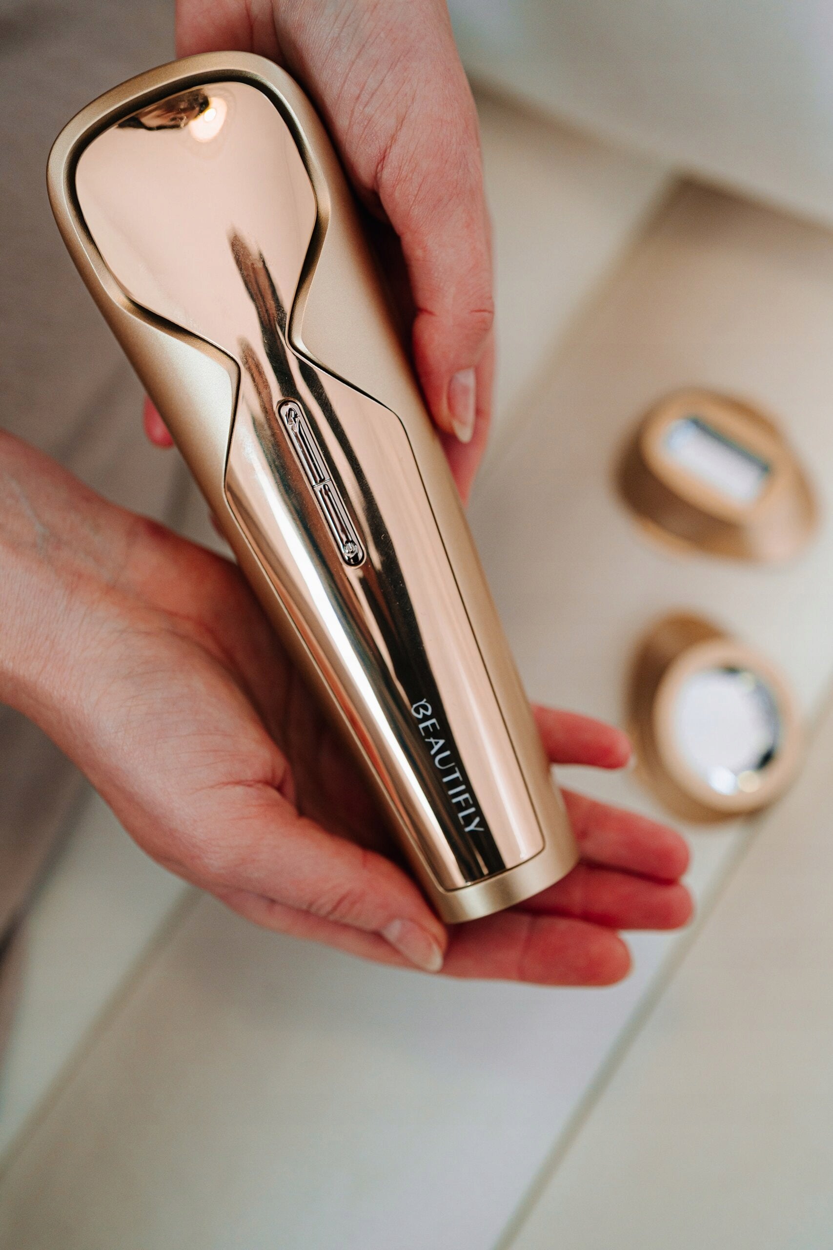 Dual-Band Dpl + Nir BEAUTIFLY Face and Body Care Device Brand no brand
