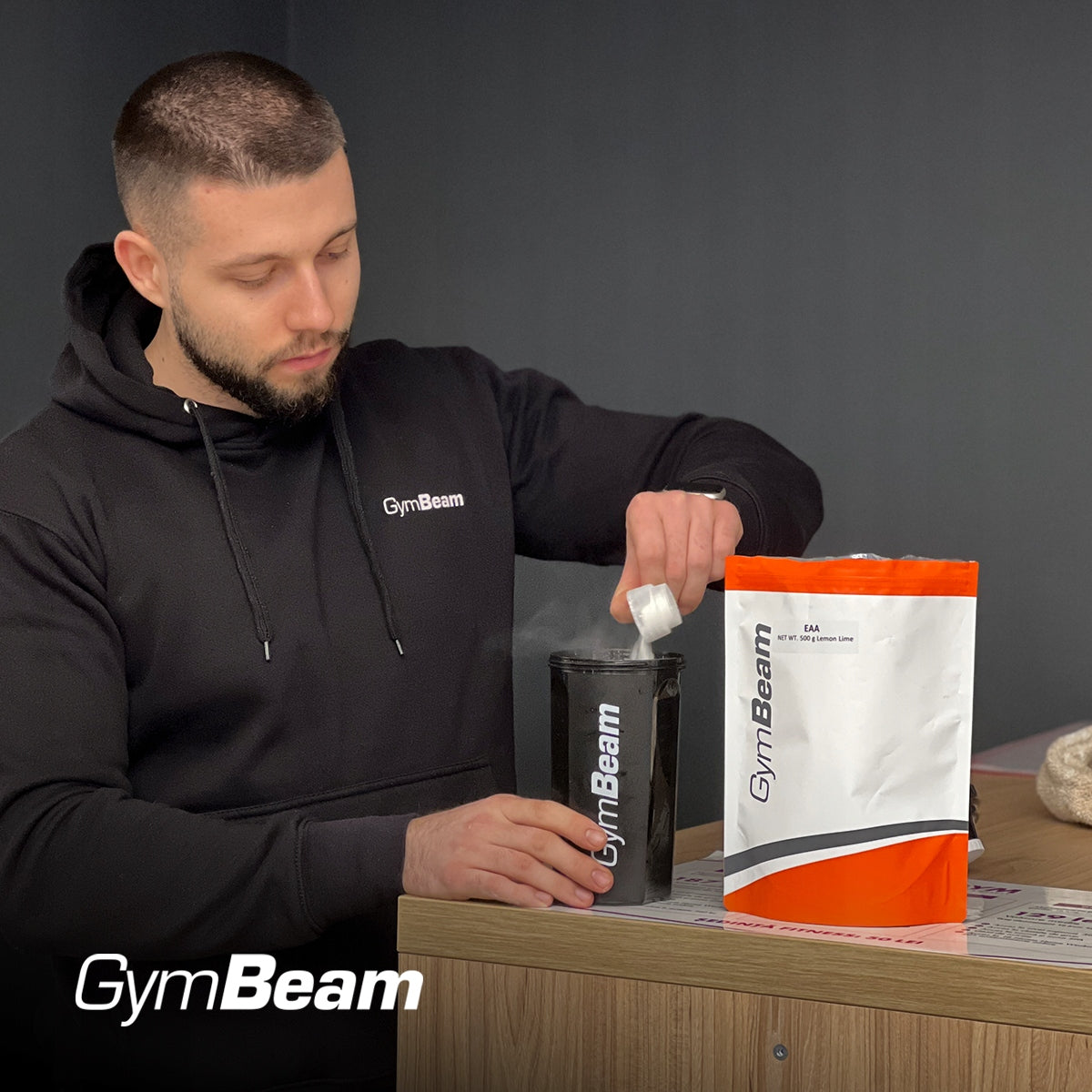 EAA ENZOGENOUS AMINO ACIDS LEUCINE - GymBeam 500 g blackcurrant Expiration date at least six months from the date of purchase
