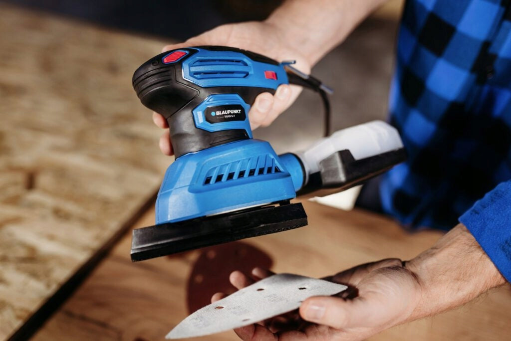 ECCENTRIC OSCILLATING GRINDER ADJUSTMENT 4in1 300W 16 VELCRO DISCS OS6010 Brand Blaupunkt