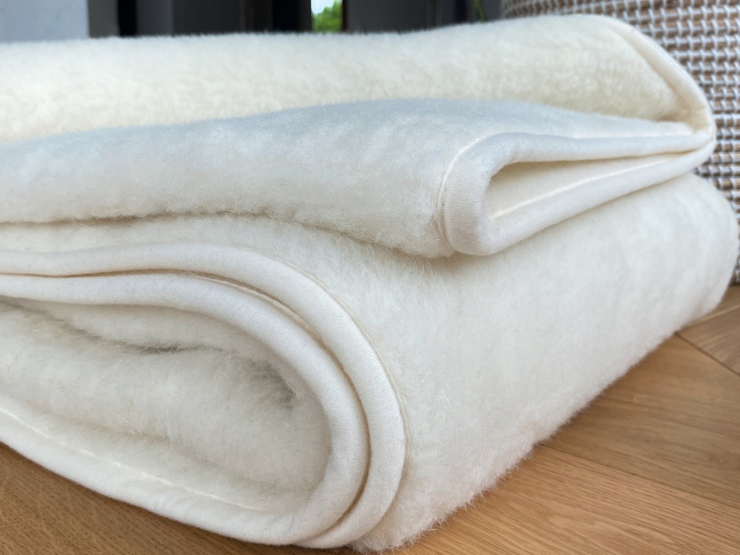ECRU WOOL BLANKET 140X200 – NATURAL CASHMERE WOOL Brand Poszyte