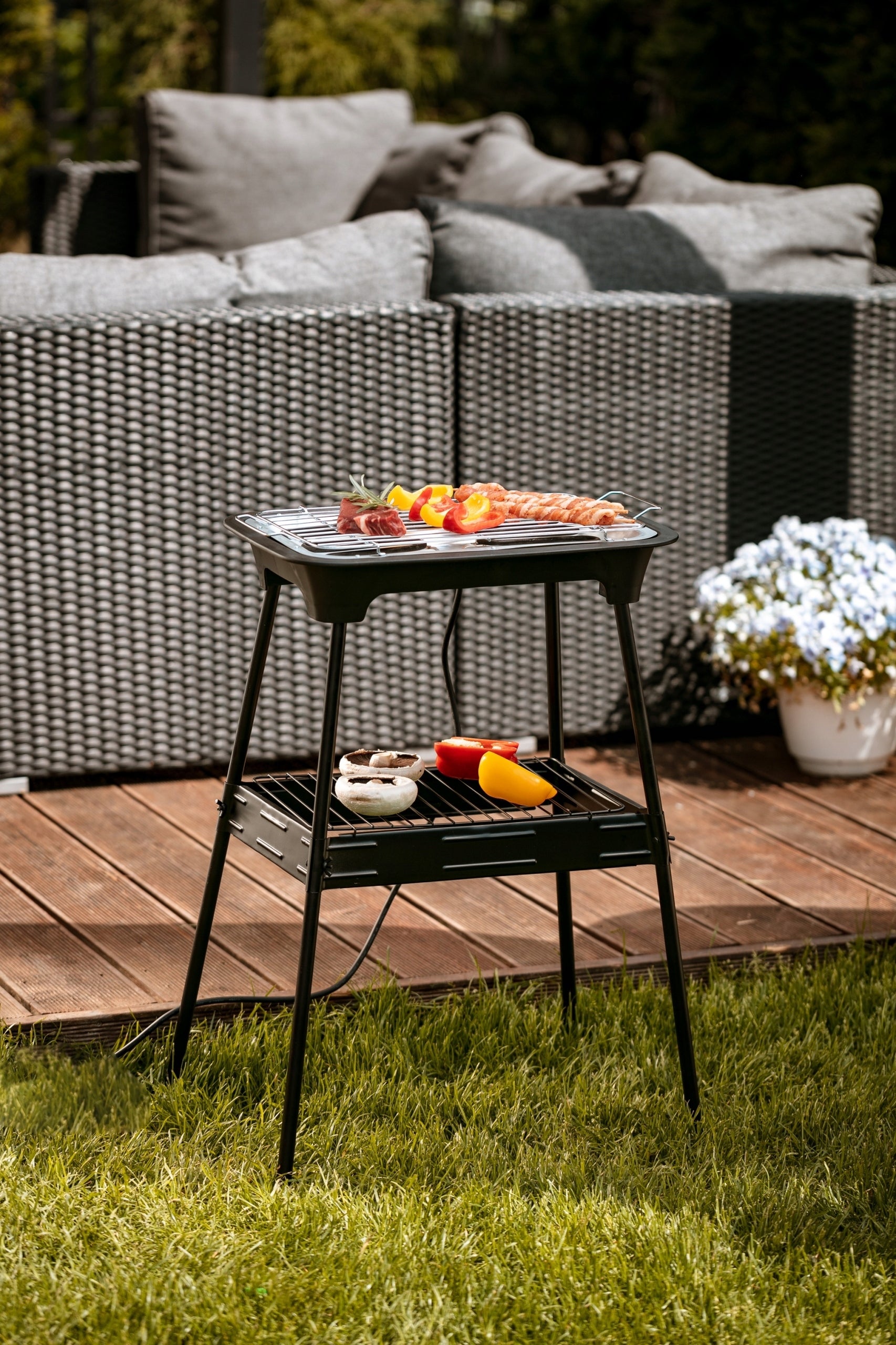 ELECTRIC CONTACT GRILL HOME BALCONY FOLDING STANDING 2400W Power rating 2401 W