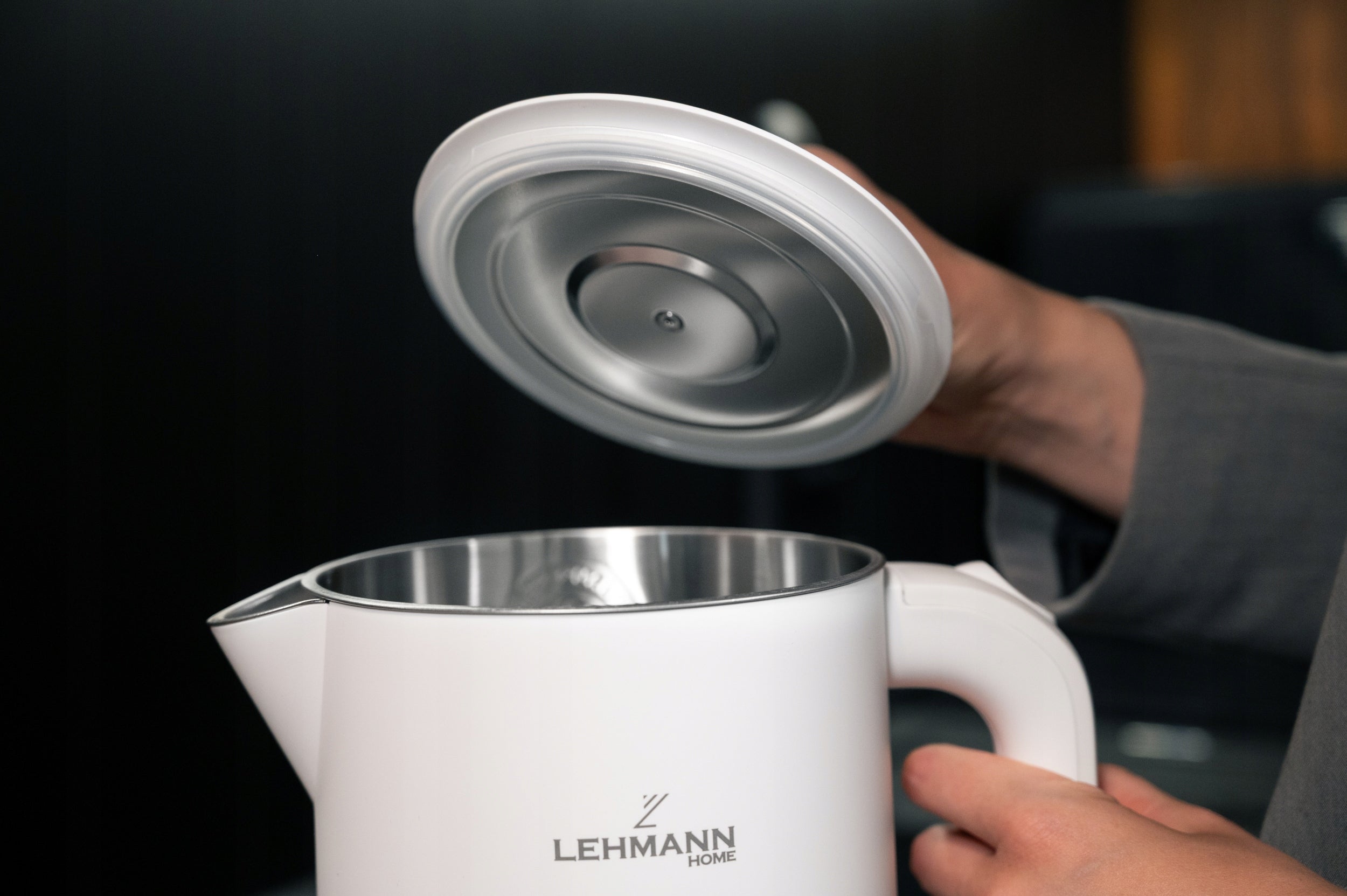 ELECTRIC KETTLE CORDLESS STRONG 1,7L 2200W STEEL LARGE SILENT LED Power 2200 W