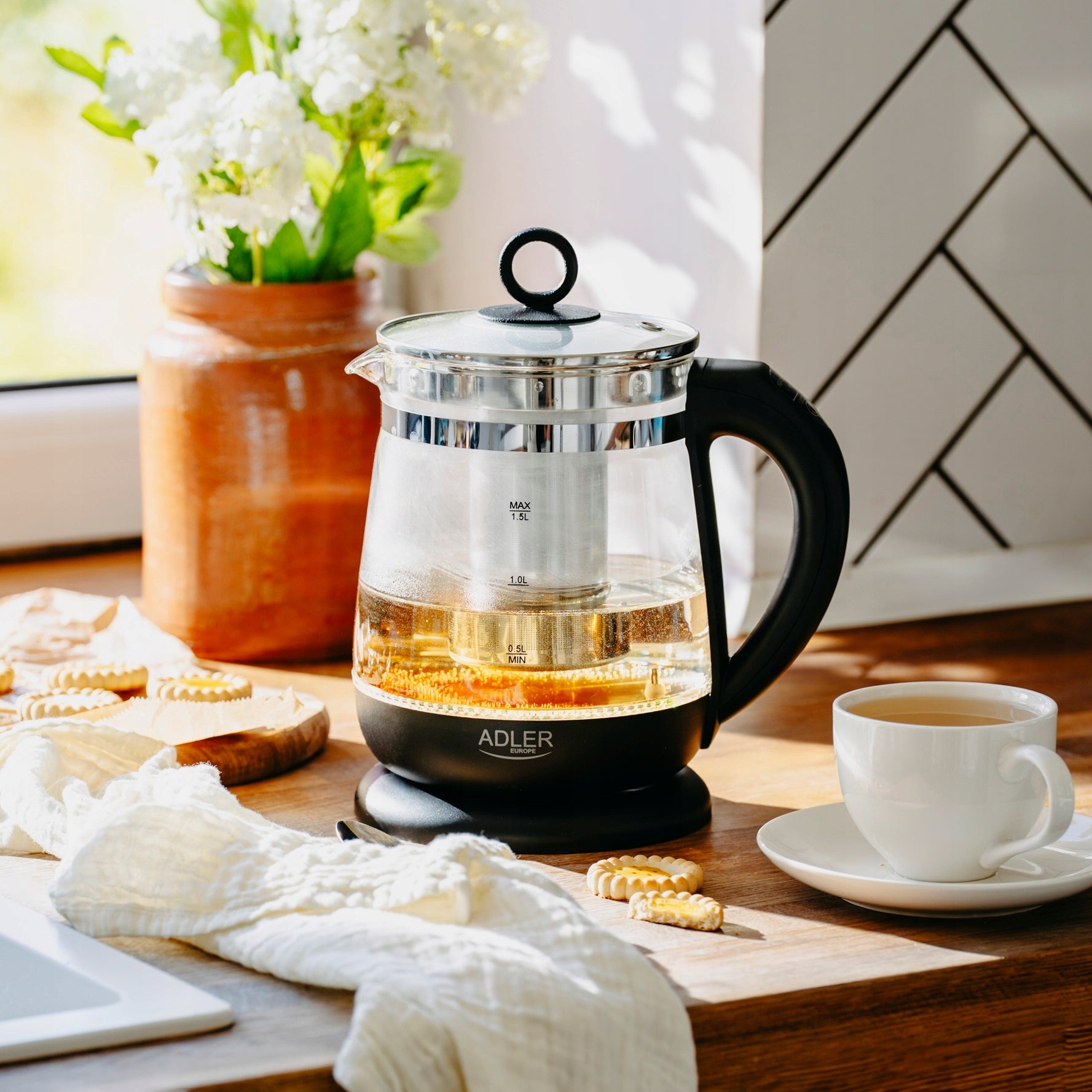 ELECTRIC KETTLE GLASS WIRELESS TEMP ADJUSTMENT LED 1,5L INFUSER Manufacturer code AD 1299B