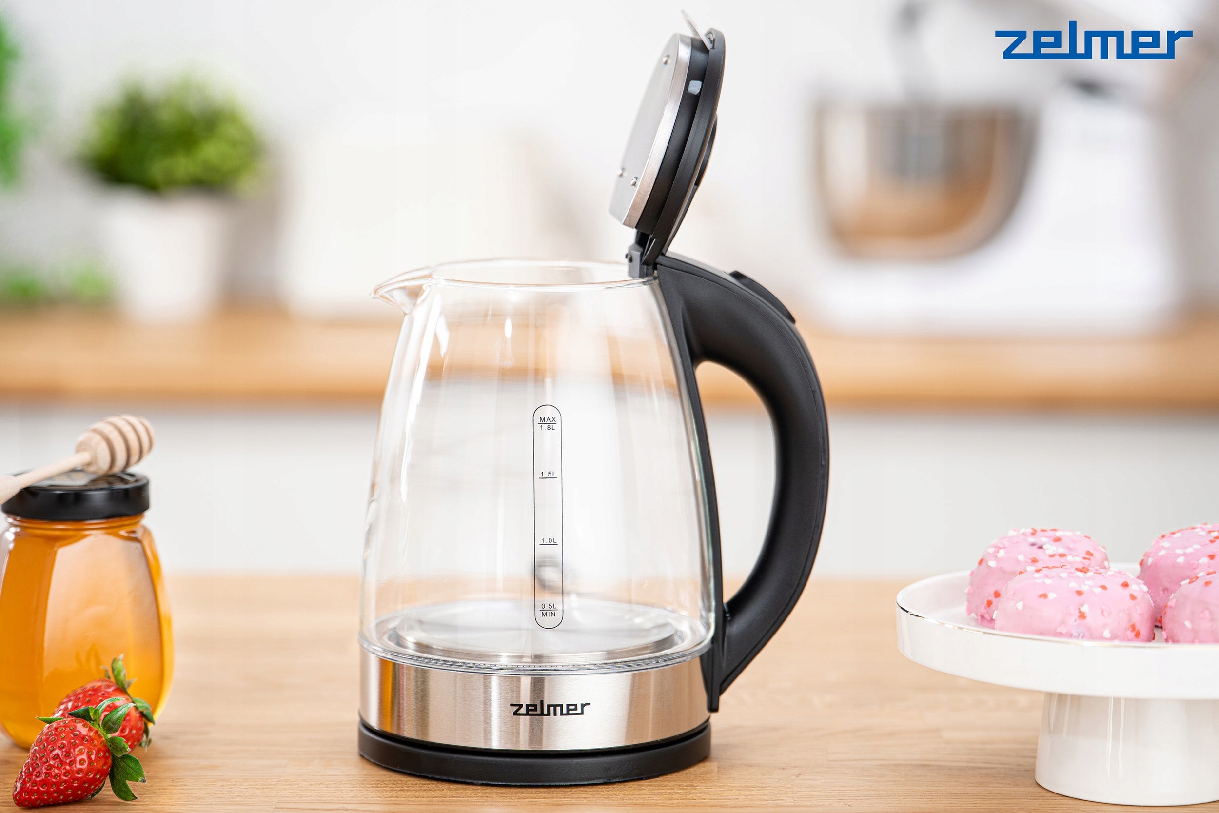ELECTRIC KETTLE ZELMER GLASS STAINLESS STEEL BACKLIGHT LED 1,8L Model ZCK8012