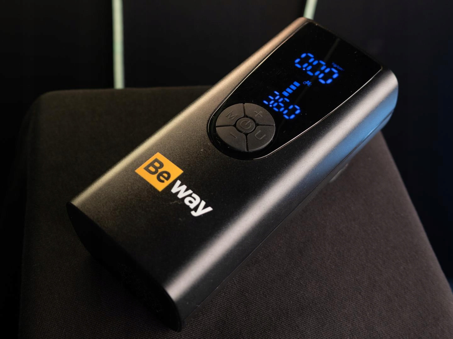 ELECTRIC PUMP FOR BICYCLE BEWAY 9000MAH 10BAR POWER BANK STRONG Model Eletric Pump