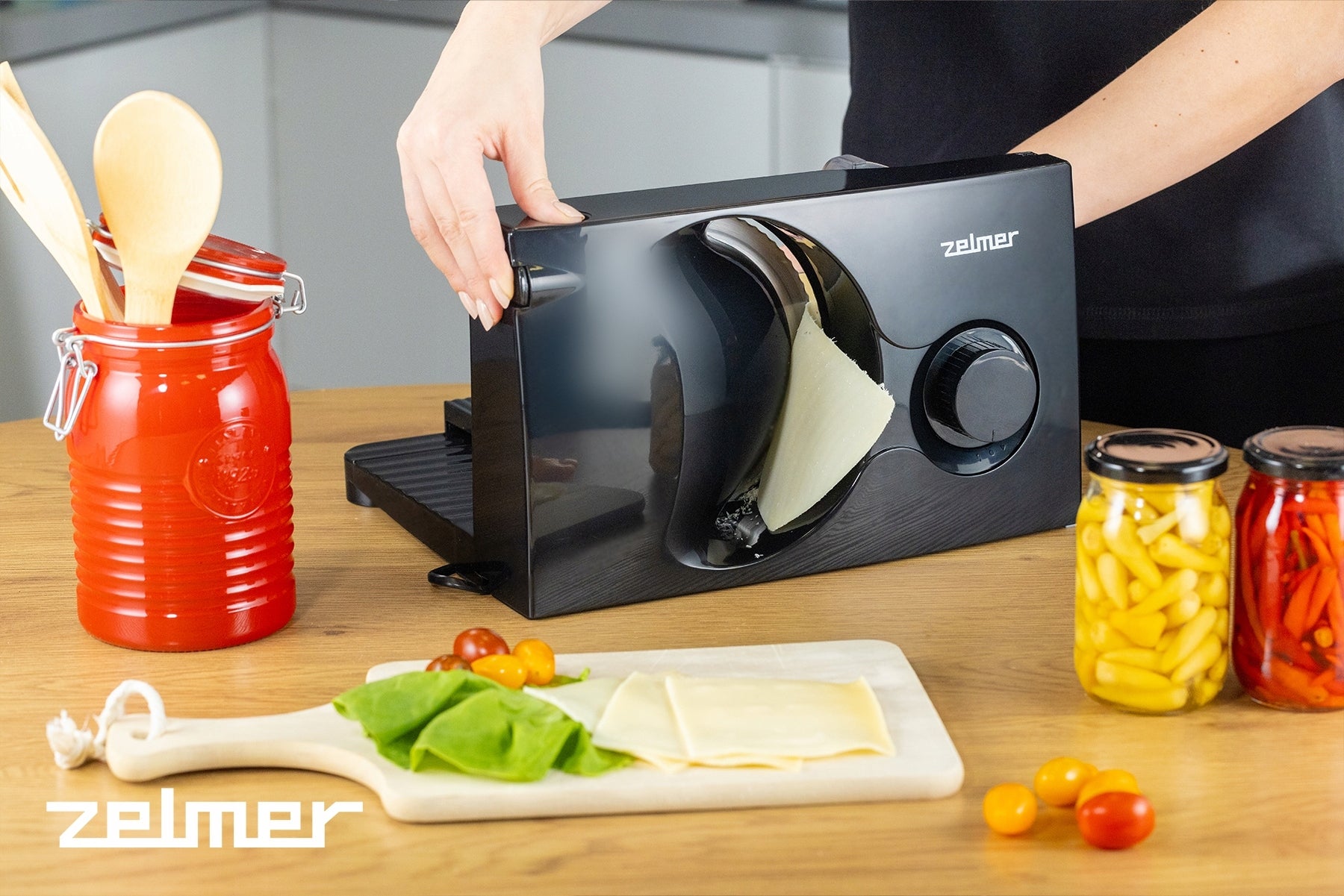 ELECTRIC SLICER ZELMER FOR SAUSAGE BREAD SMOOTH CUTTING ADJUSTMENT Model ZFS0916B