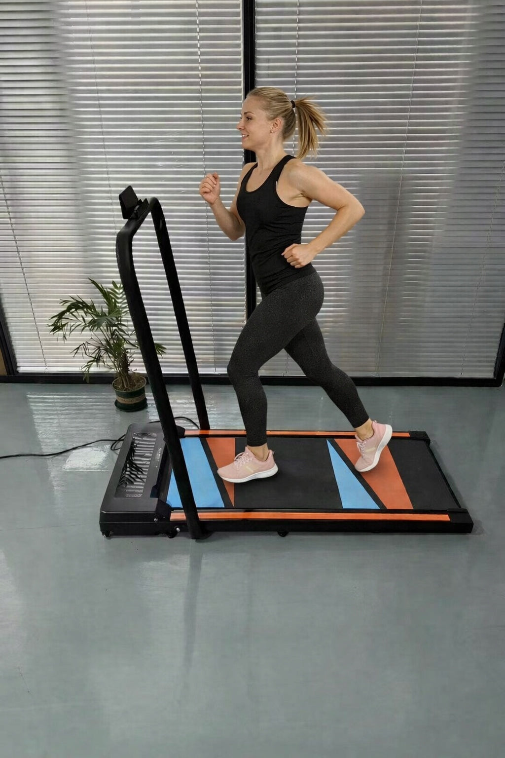 ELECTRIC TREADMILL Folding Household F8050 10 km/h up to 100 kg with Remote Control Manufacturer code F8050