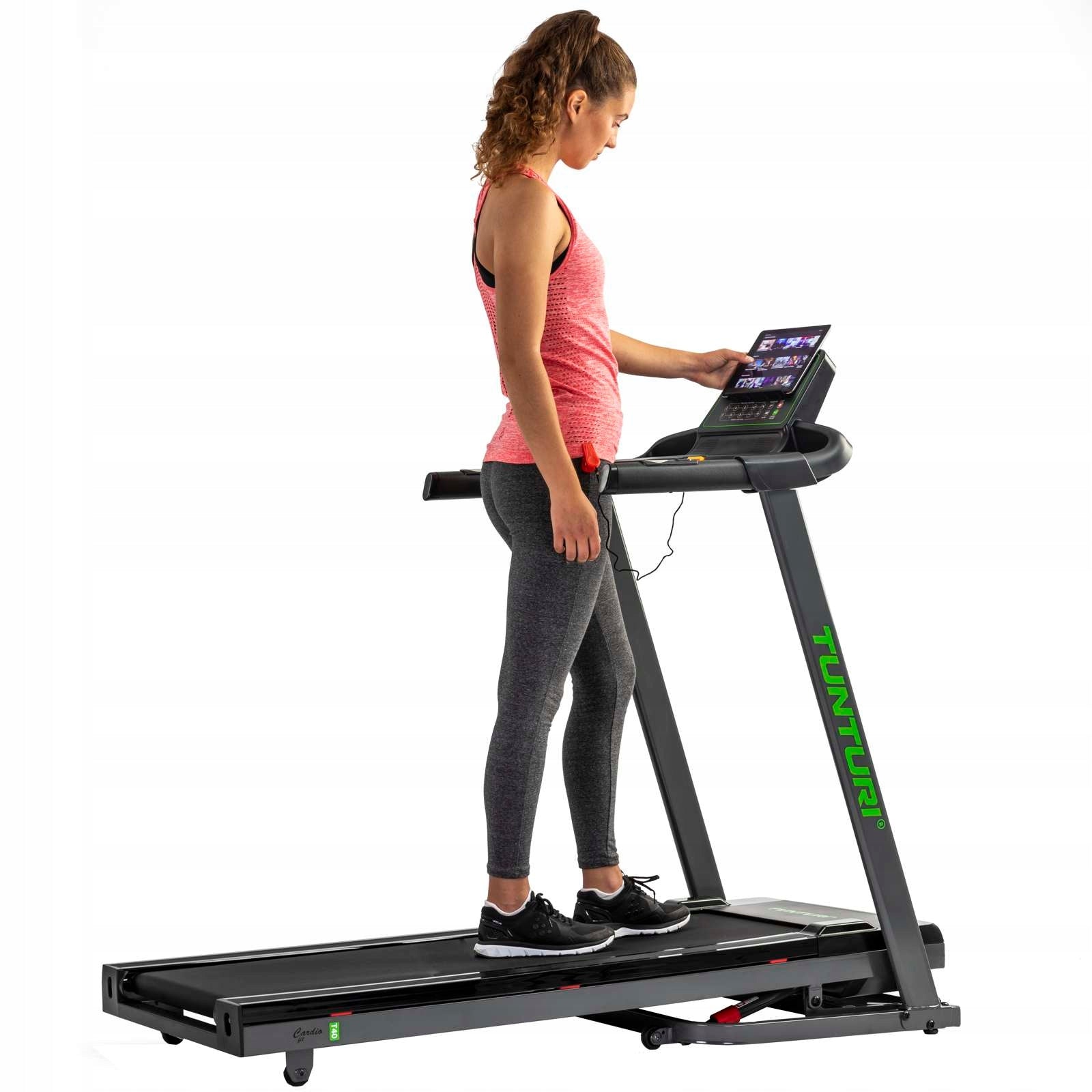 ELECTRIC TREADMILL TUNTURI CARDIO FIT T40 Speed 1–16 km/h
