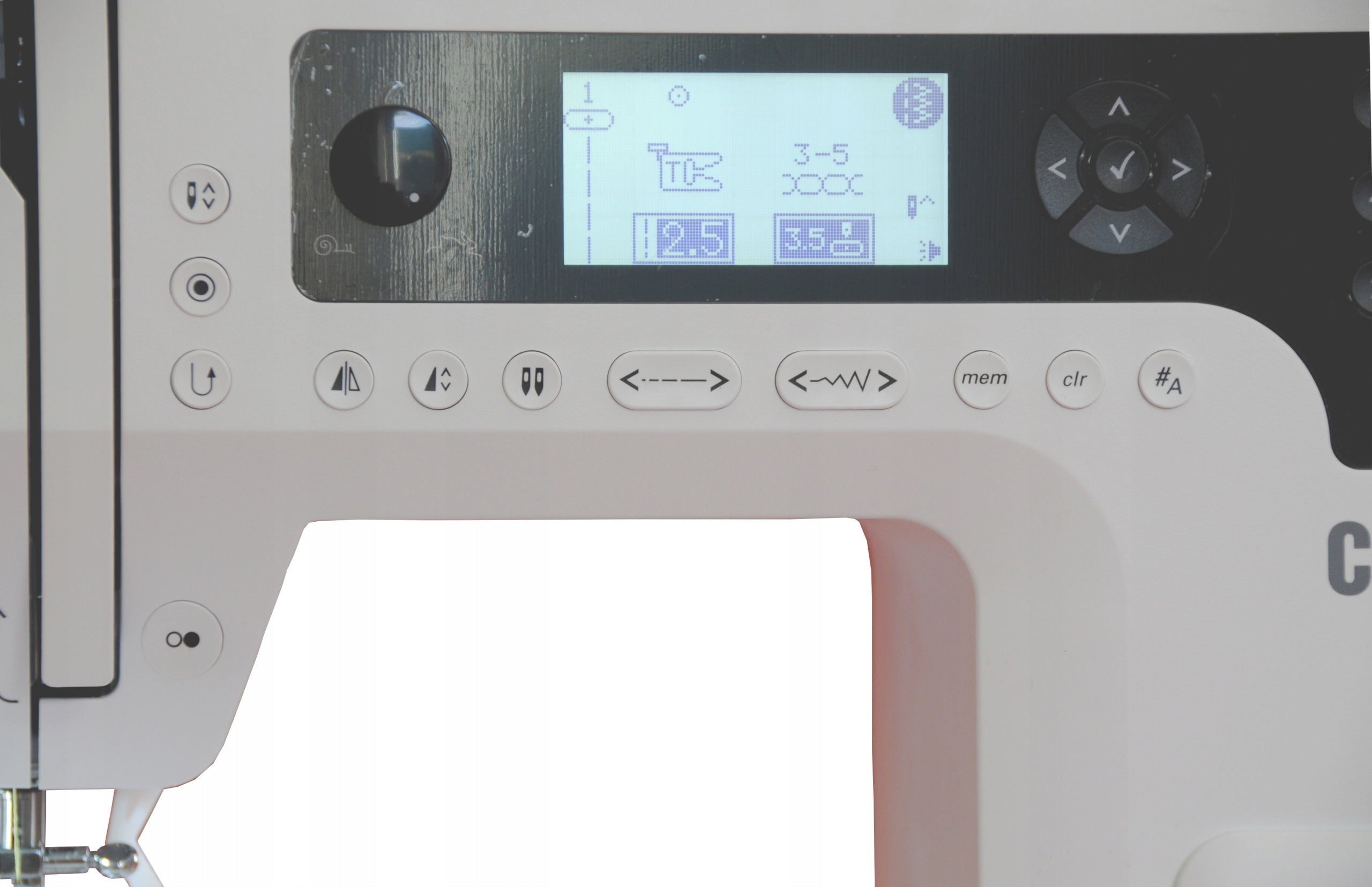 ELECTRONIC Sewing Machine BERNETTE CHICAGO 5 | BERNINA Internat. AG Brand Bernette