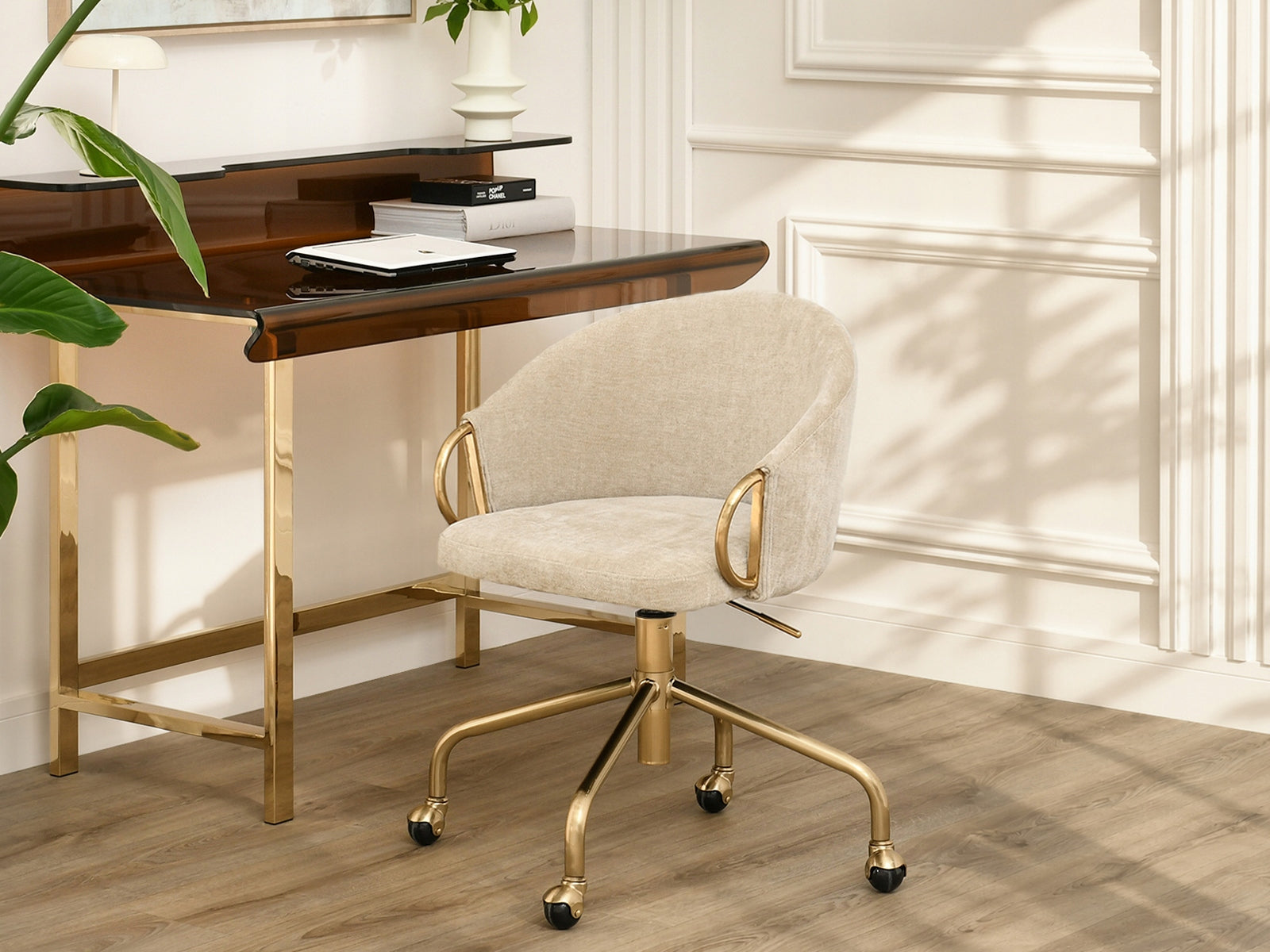ELEGANT OFFICE CHAIR WITH ADJUSTABLE CLARA CREAM ON A GOLDEN BASE Brand Mebel-Partner