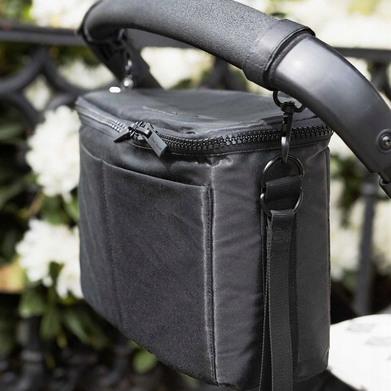 ELODIE DETAILS STROLLER ORGANIZER + HOOKS / BRILLIANT BLACK EAN (GTIN) 7333222010506